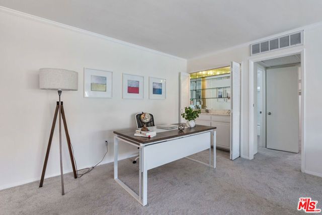 11965 Gorham Avenue 503, Los Angeles, CA 90049