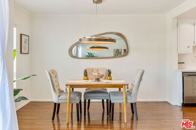 11965 Gorham Avenue 503, Los Angeles, CA 90049