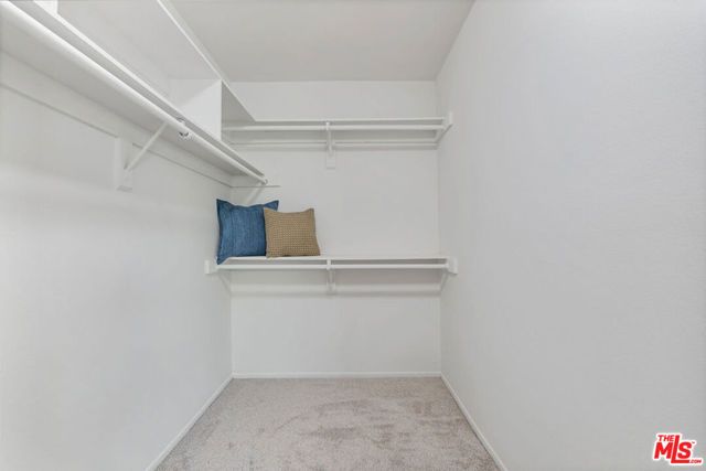 11965 Gorham Avenue 503, Los Angeles, CA 90049