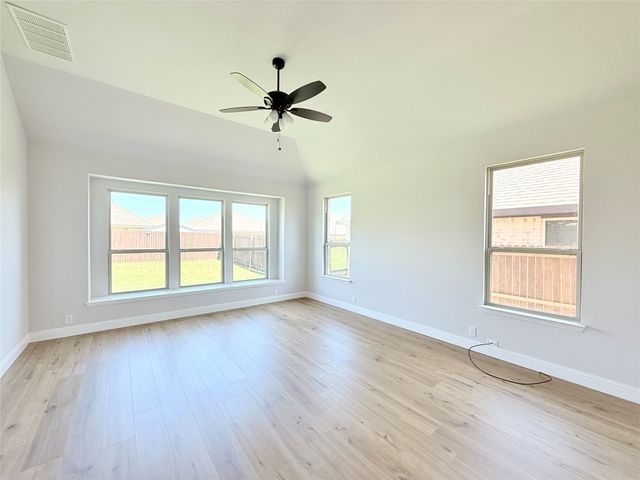 4011 Three Forks Road, Kaufman, TX 75142