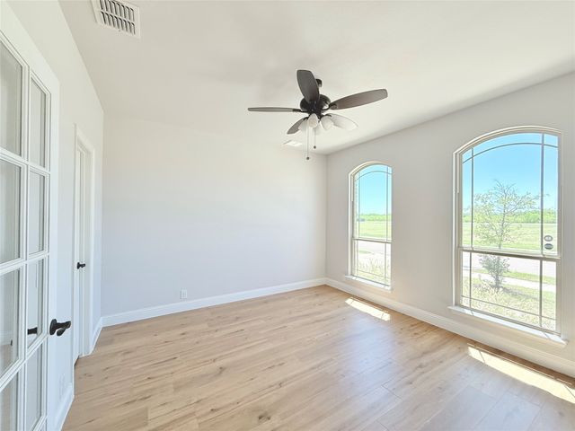4011 Three Forks Road, Kaufman, TX 75142