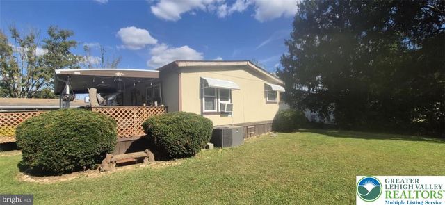 8774 Breinig Run Circle 342, Upper Macungie Twp, PA 18031