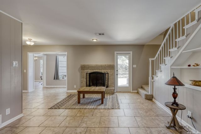 1007 Mount Rainier, San Antonio, TX 78213