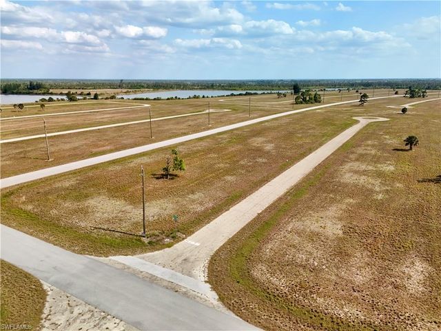 18 Cockatiel WAY, Placida, FL 33946