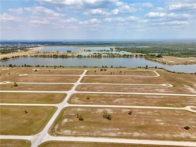 18 Cockatiel WAY, Placida, FL 33946