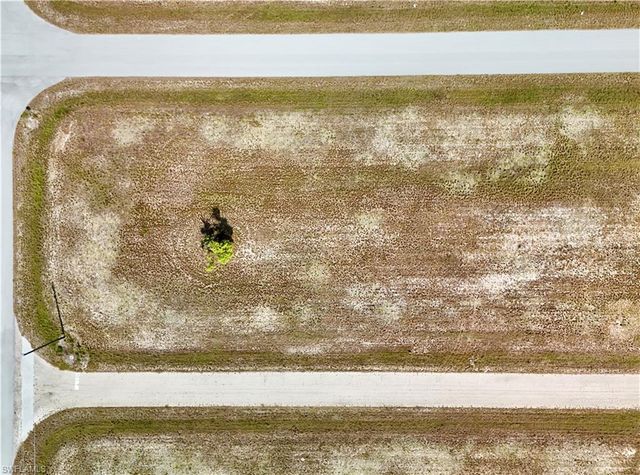 18 Cockatiel WAY, Placida, FL 33946