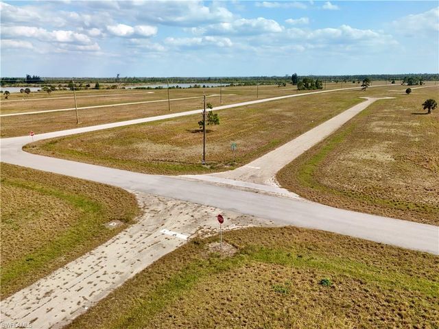 18 Cockatiel WAY, Placida, FL 33946