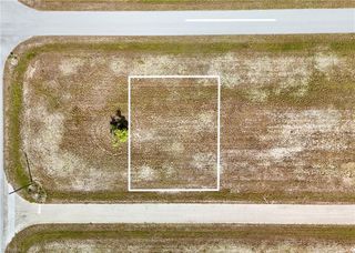 18 Cockatiel WAY, Placida, FL 33946