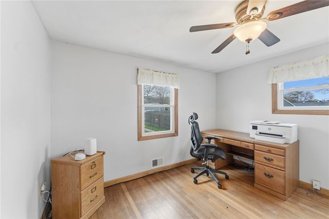 11 Nathan Road, Warwick, RI 02889