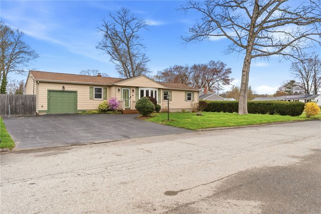 11 Nathan Road, Warwick, RI 02889