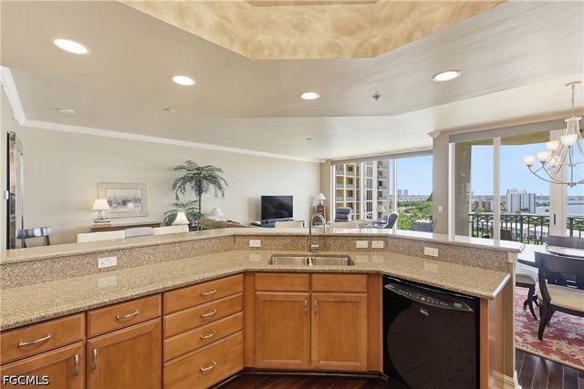 3426 Hancock Bridge PKWY 902, North Fort Myers, FL 33903