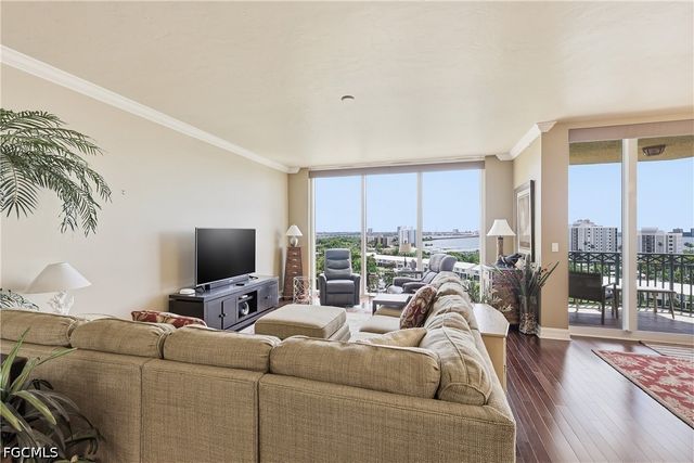 3426 Hancock Bridge PKWY 902, North Fort Myers, FL 33903