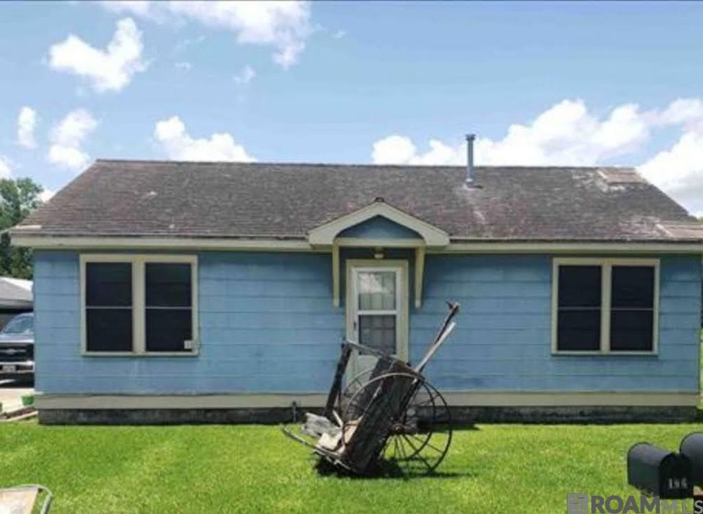 196 Wilson St, Raceland, LA 70394