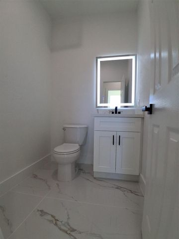 1854 Road 5714, Cleveland, TX 77327
