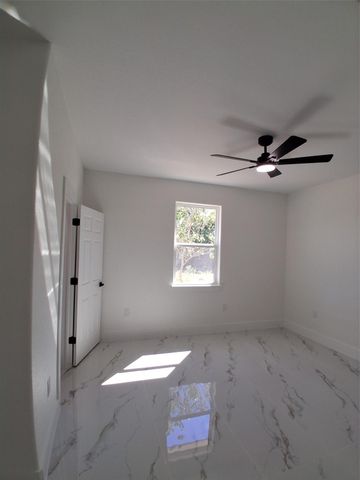 1854 Road 5714, Cleveland, TX 77327