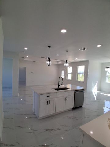 1854 Road 5714, Cleveland, TX 77327