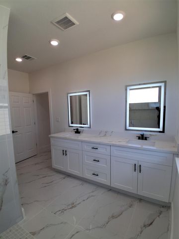 1854 Road 5714, Cleveland, TX 77327