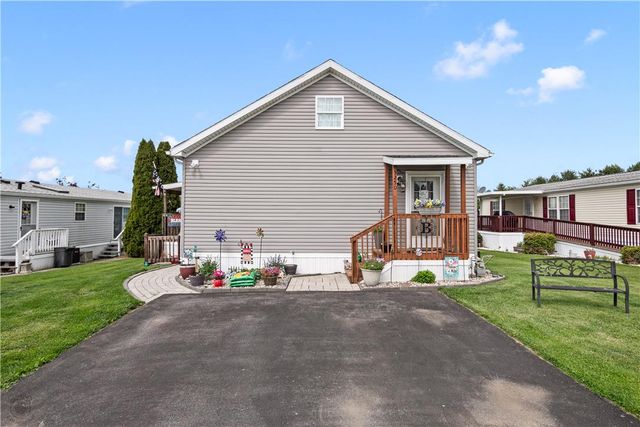 5250 Brunswick Lane, Macungie Boro, PA 18062