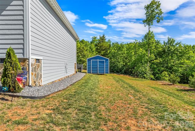 2455 Saratoga Run, Morganton, NC 28655