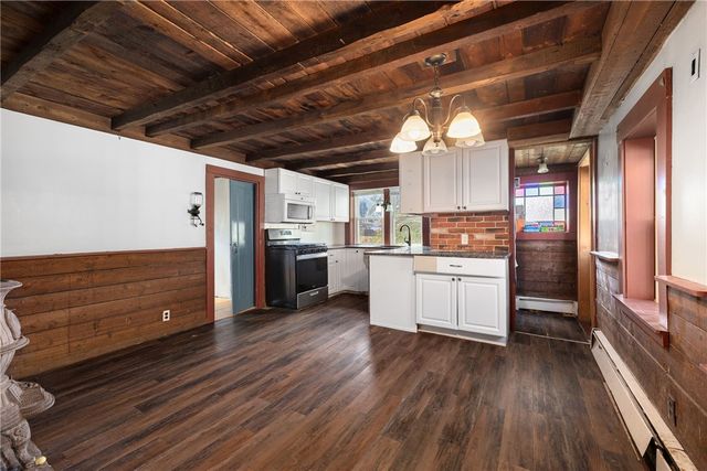 1707 Diamond Hill Road, Cumberland, RI 02864
