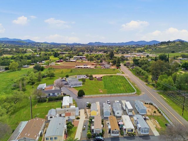 2030 Black Canyon Rd SPC 12, Ramona, CA 92065