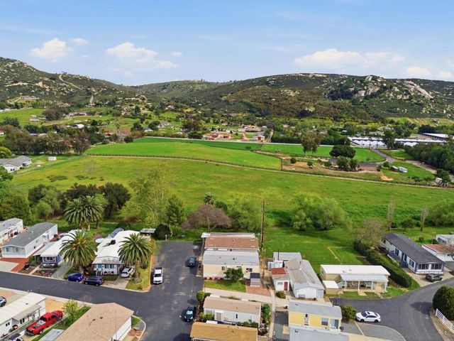 2030 Black Canyon Rd SPC 12, Ramona, CA 92065