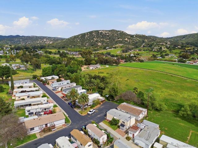 2030 Black Canyon Rd SPC 12, Ramona, CA 92065
