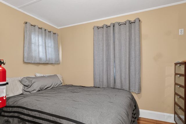 190-192 Main St, Maynard, MA 01754