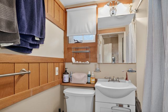190-192 Main St, Maynard, MA 01754