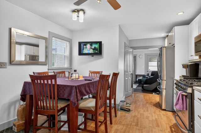 190-192 Main St, Maynard, MA 01754