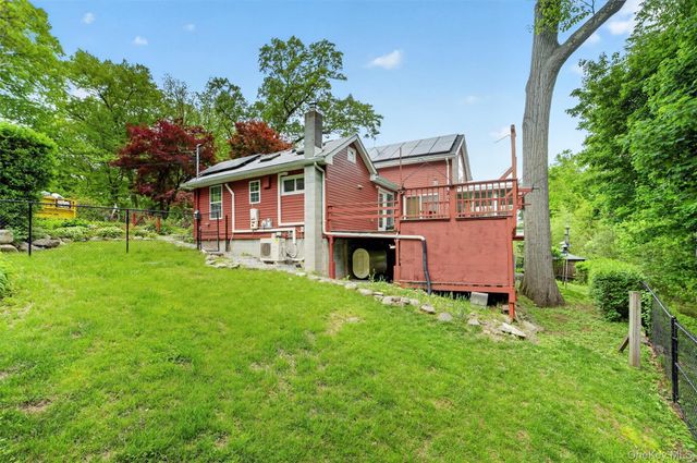 37 Hollowbrook Lane, Cortlandt Manor, NY 10567