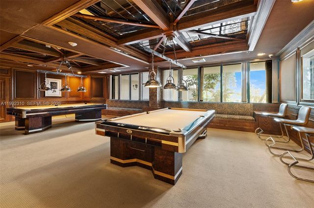 520 Brickell Key Dr A1712, Miami, FL 33131