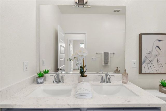 10261 Baritone Way, Elk Grove, CA 95757