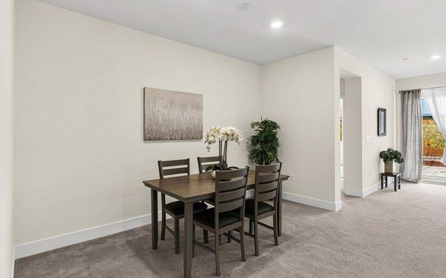 10261 Baritone Way, Elk Grove, CA 95757