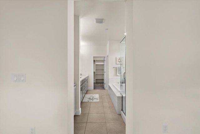 10261 Baritone Way, Elk Grove, CA 95757