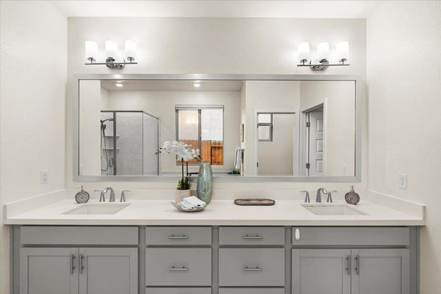 10261 Baritone Way, Elk Grove, CA 95757