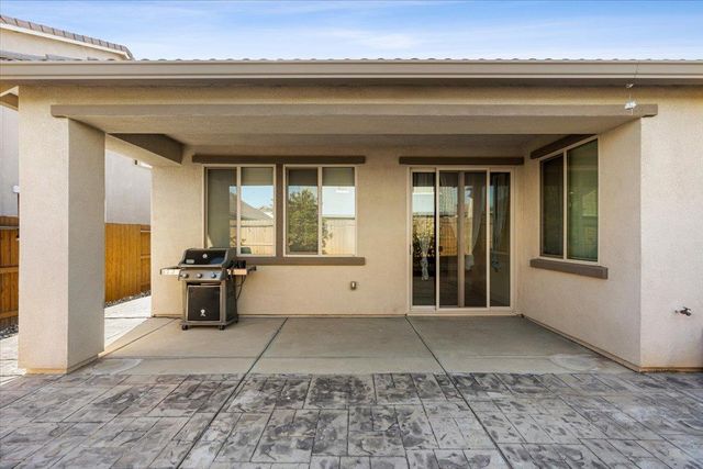 10261 Baritone Way, Elk Grove, CA 95757