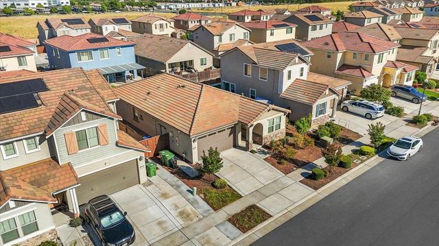 10261 Baritone Way, Elk Grove, CA 95757