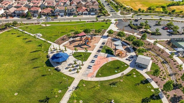 10261 Baritone Way, Elk Grove, CA 95757