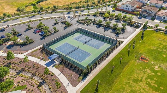 10261 Baritone Way, Elk Grove, CA 95757