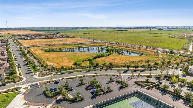 10261 Baritone Way, Elk Grove, CA 95757