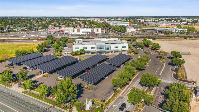 10261 Baritone Way, Elk Grove, CA 95757