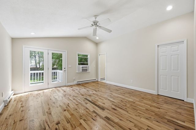 5 Kurtz St, Chicopee, MA 01013