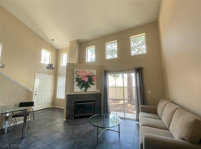 9668 Belle Regal Street, Las Vegas, NV 89123