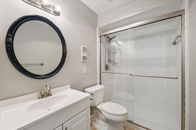 7483 Brompton Street, Houston, TX 77025