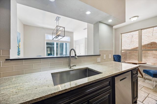 7483 Brompton Street, Houston, TX 77025