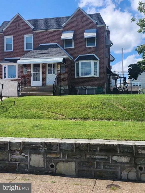 9958 FERNDALE ST, PHILADELPHIA, PA 19115 — photo 4