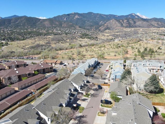 1747 Victorian Point, Colorado Springs, CO 80905