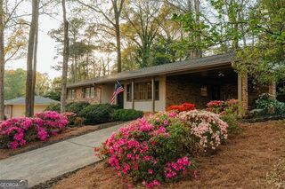 2744 HUNTING HILL, Decatur, GA 30033