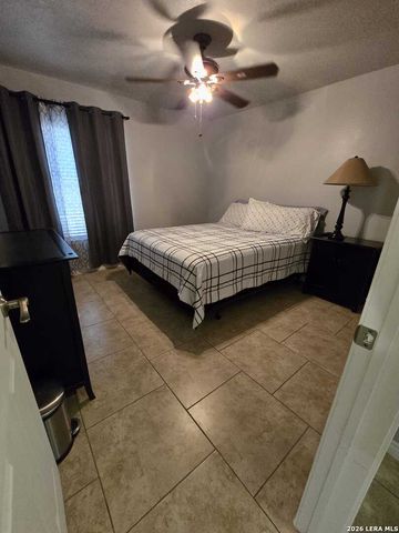 7019 Holly Mountain St, San Antonio, TX 78250